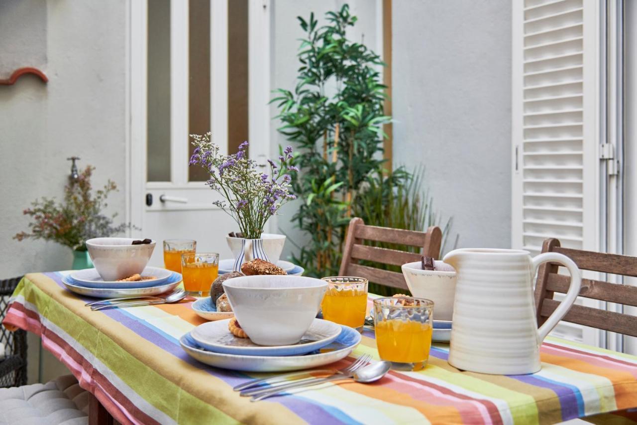 Spacious Bairro Alto Apartment With Courtyard, By Timecooler Lisbon Exterior photo